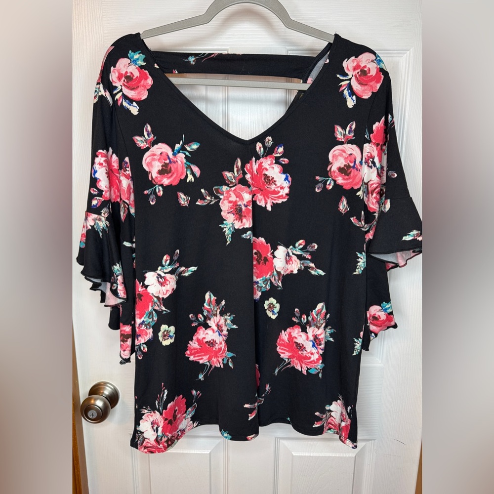 Espresso Black and Pink Floral Blouse Size L